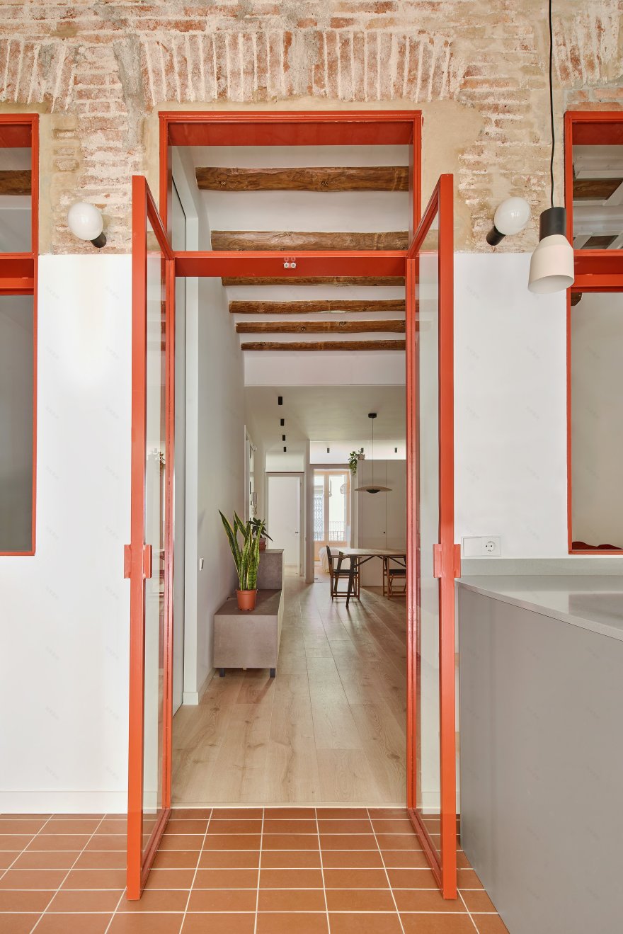 巴塞罗那 Poble Sec 区百年建筑的现代改造丨西班牙巴塞罗那丨estudio CO–A-1