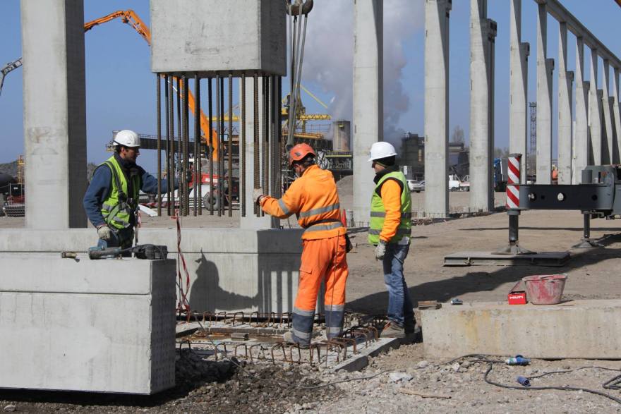 意大利钢铁工厂的现代化改造-57