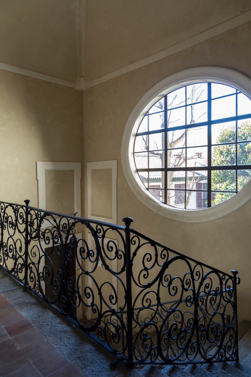 历史建筑中的独特公寓设计-8