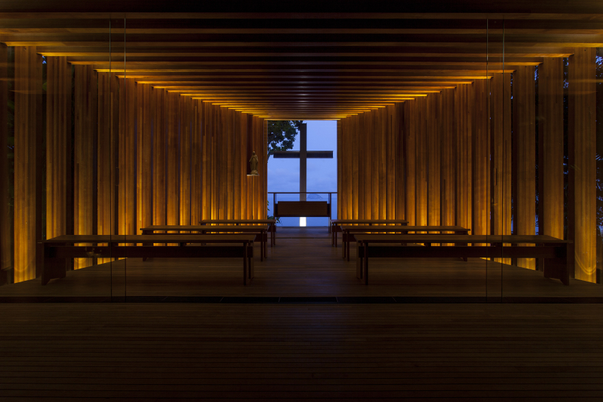 若Joá Chapel是人名和教堂名的组合,可译为若阿教堂-9