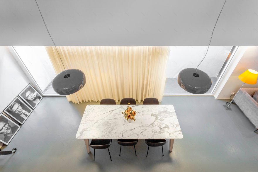 历史别墅中的极简空间——Fabrizio Fasolino 平层设计-1