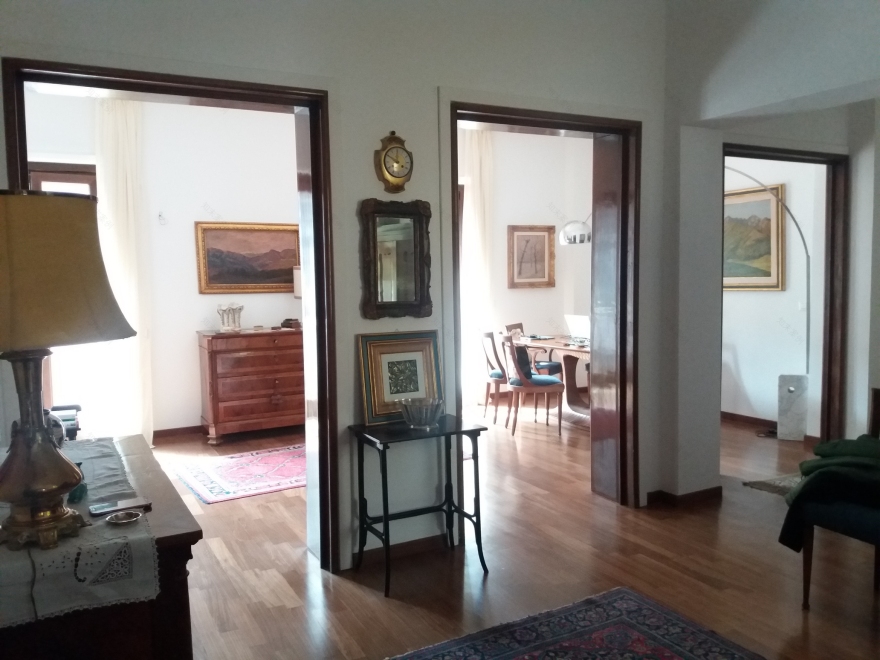 罗马 1938 年老建筑翻新公寓,重现经典韵味-14