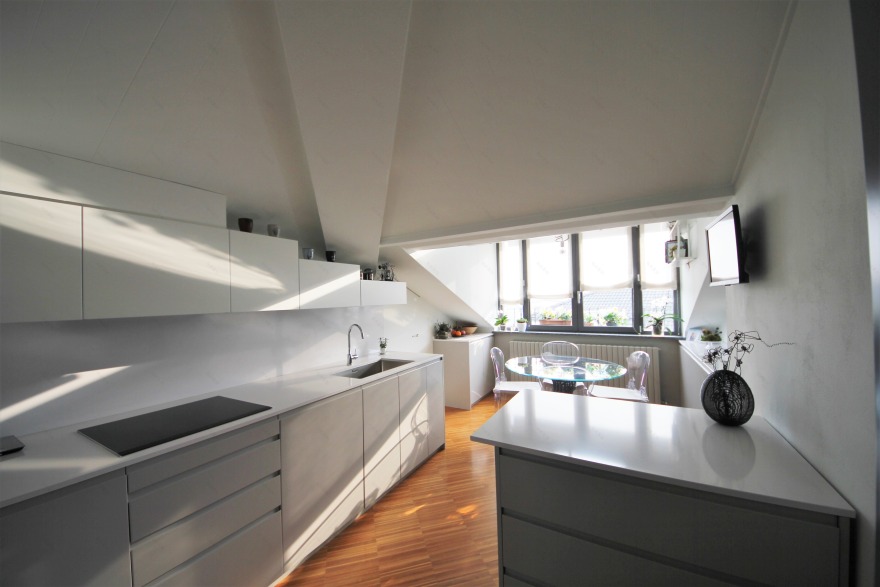 特别规划的顶层公寓厨房翻新项目-2