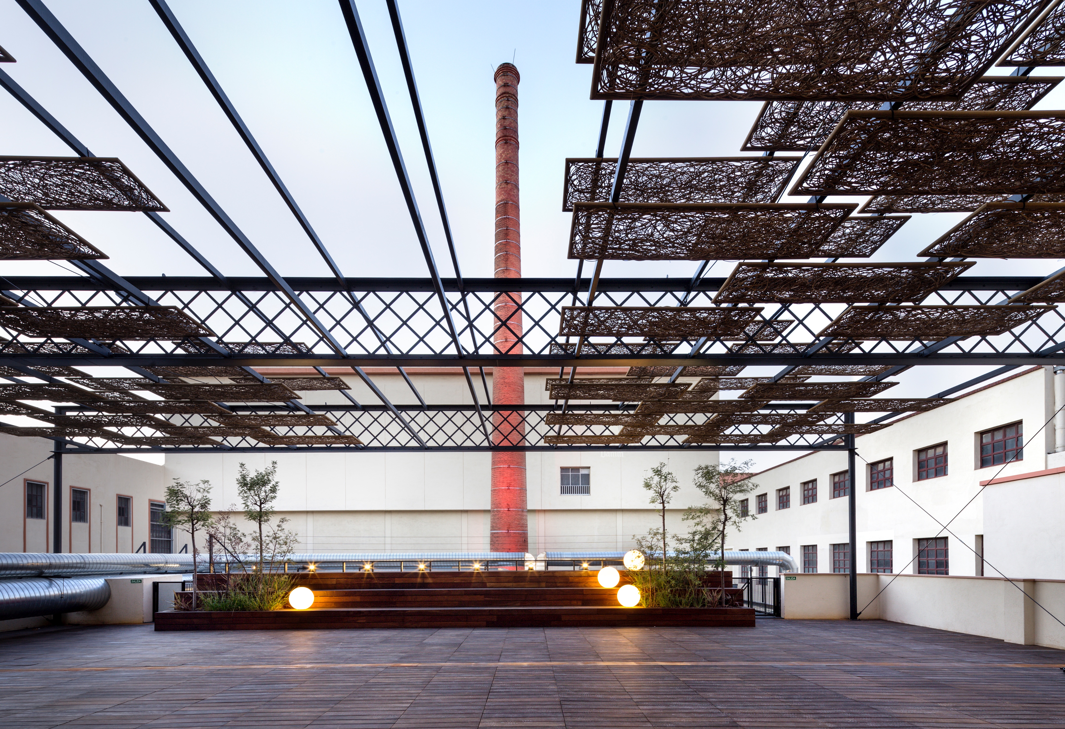 巴塞罗那 DAMM 啤酒厂重生-11