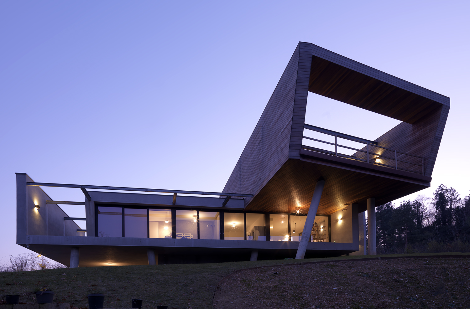 悬浮森林中的透明别墅-105