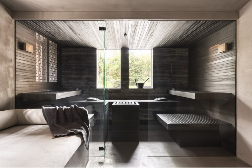 比利时安特卫普“现代洞穴”别墅室内设计-24