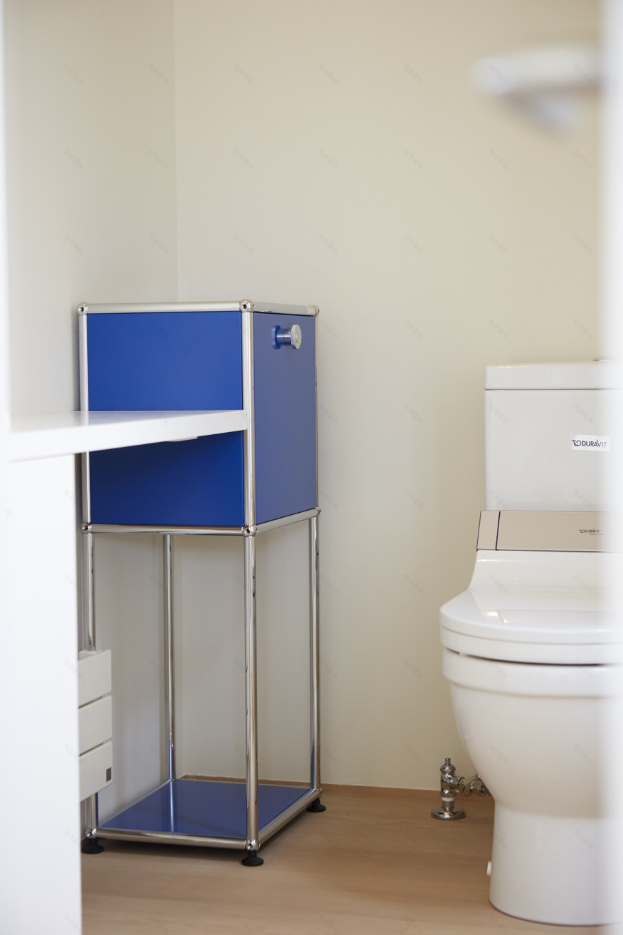 日本 Morioka 别墅现代室内设计,USM 模块化家具打造宽敞生活空间-25