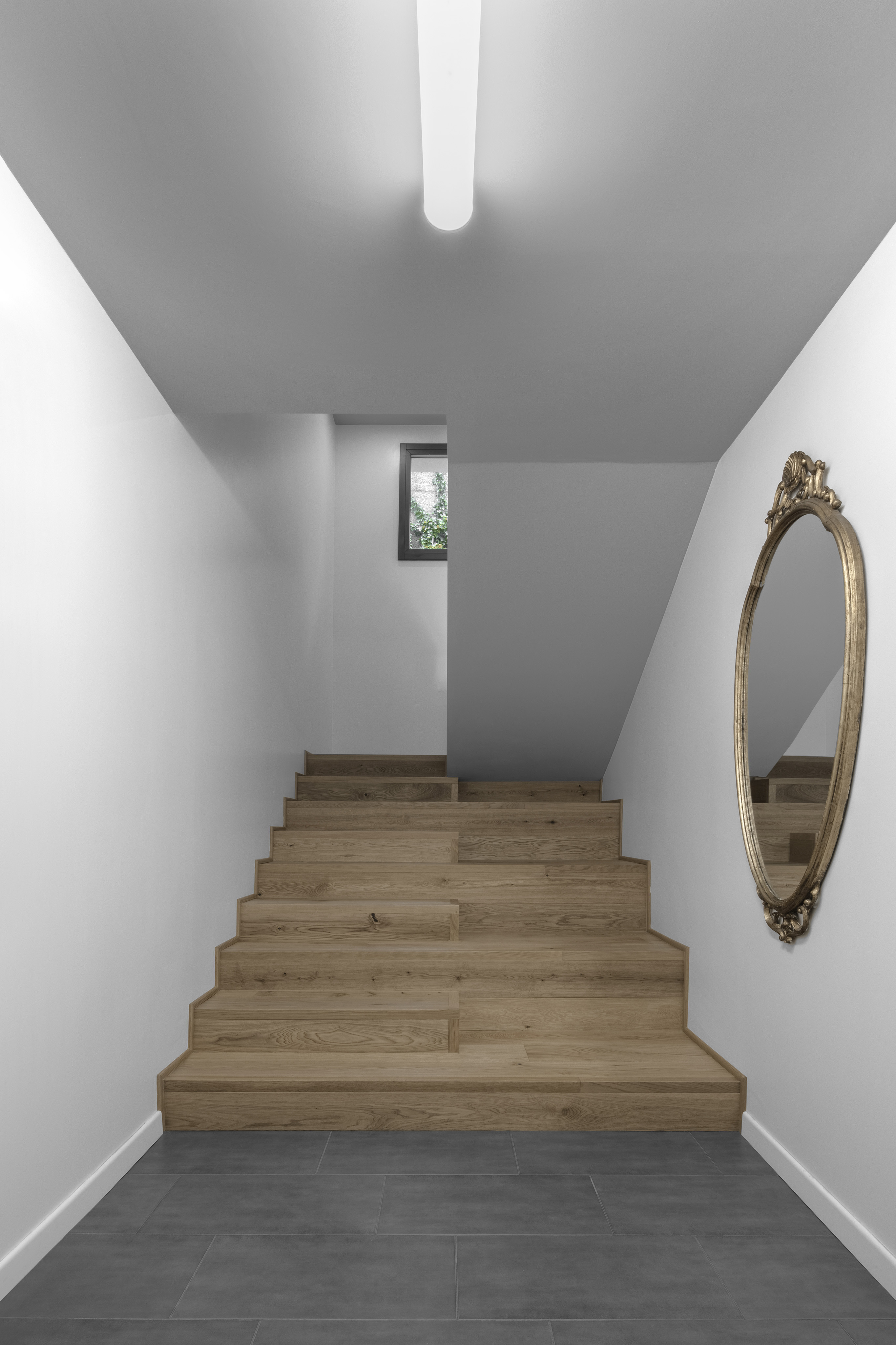 融合自然与历史的意大利别墅设计-17