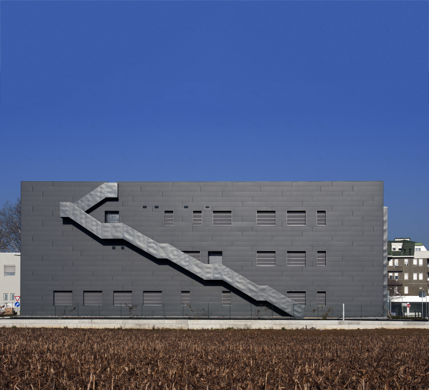 意大利私人诊所绿色建筑之美-7