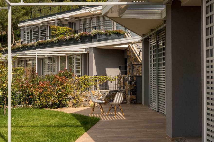 绿意盎然 | 意大利传统石屋的现代演绎-11