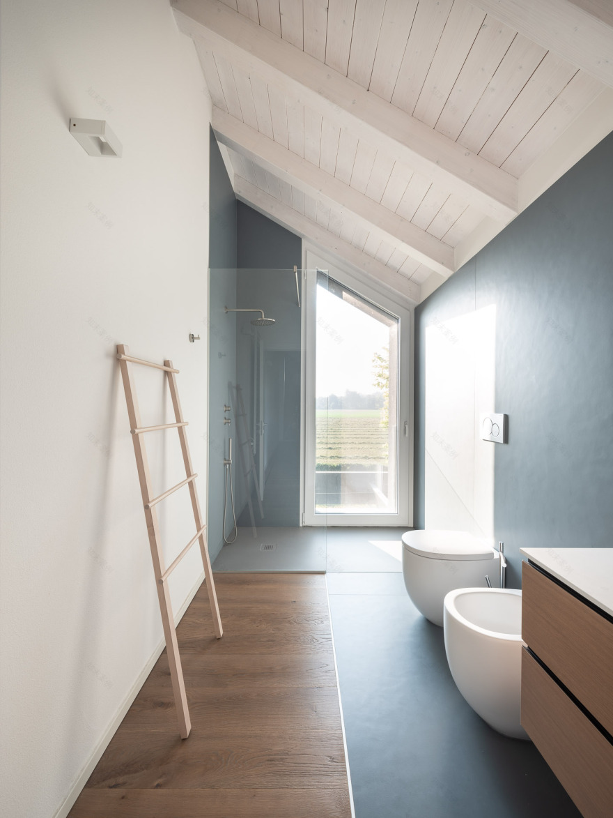 乡间别墅 HHCR,融入自然美景的设计佳作-20