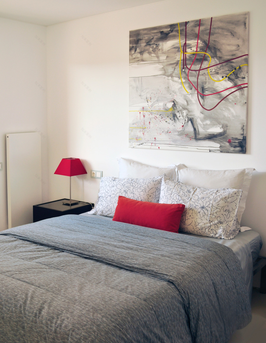 地中海风格的双层公寓设计-11