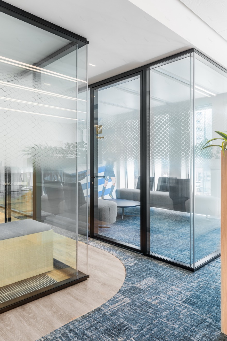 米兰 Inter 新总部·现代办公空间的典范-8