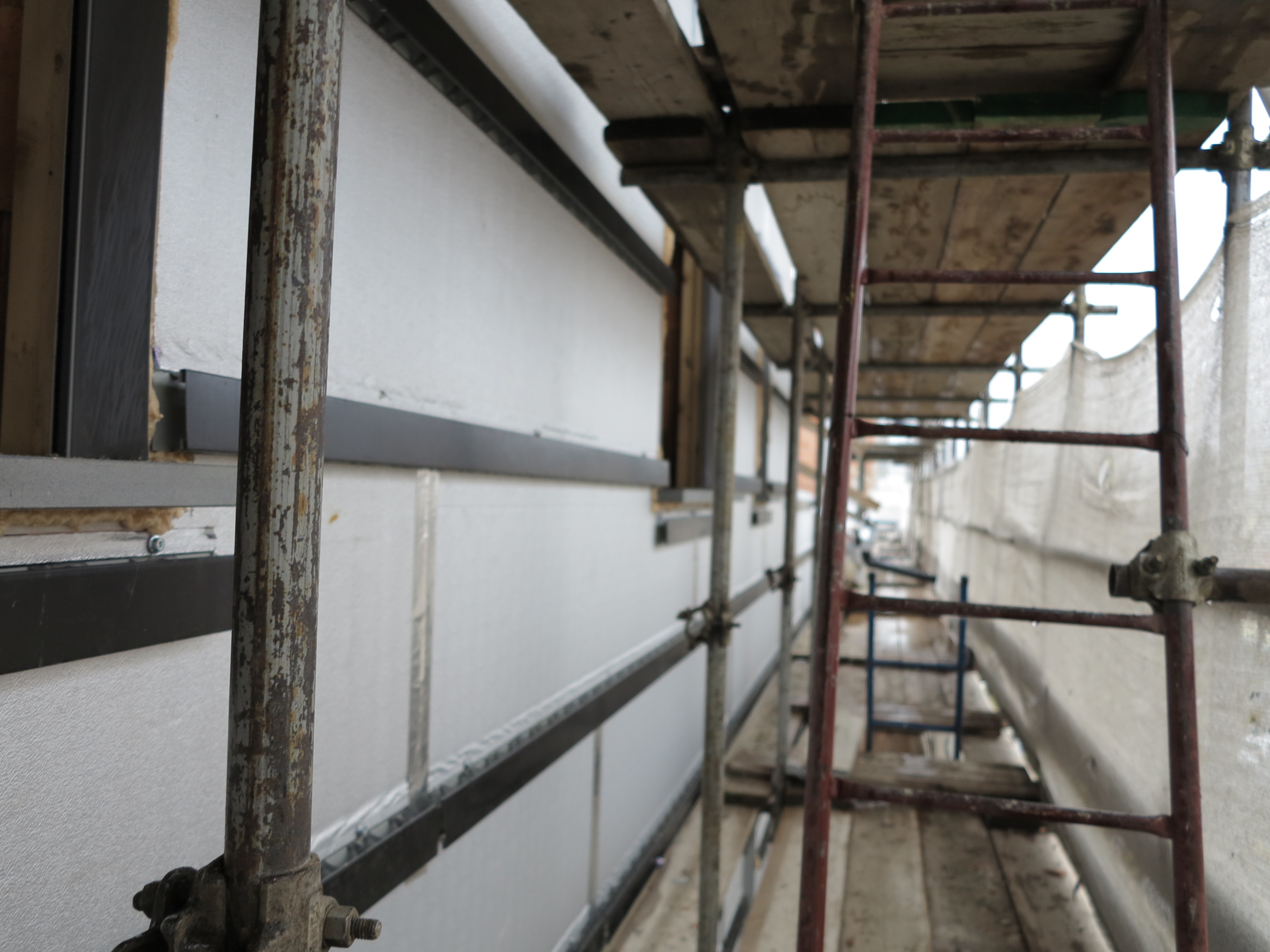 现代公寓建筑的优雅与舒适融合-10