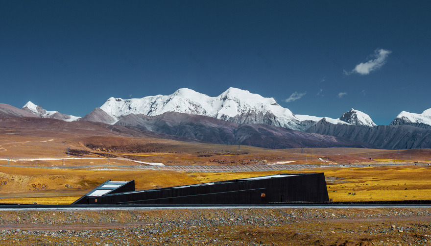 雪山下的神圣黑帐篷——藏地观景平台设计-6