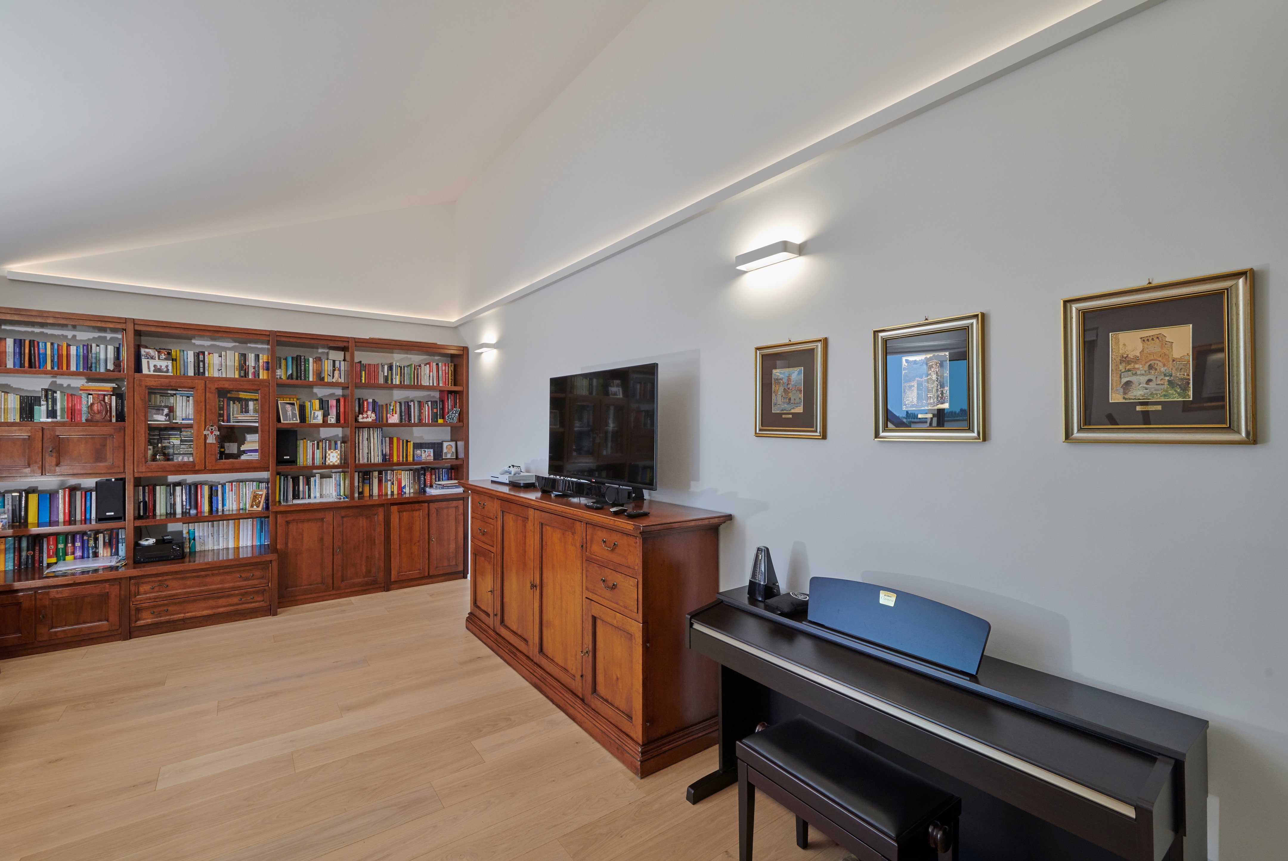 意大利 Vimercate 私人住宅照明设计丨Bianchessi-30