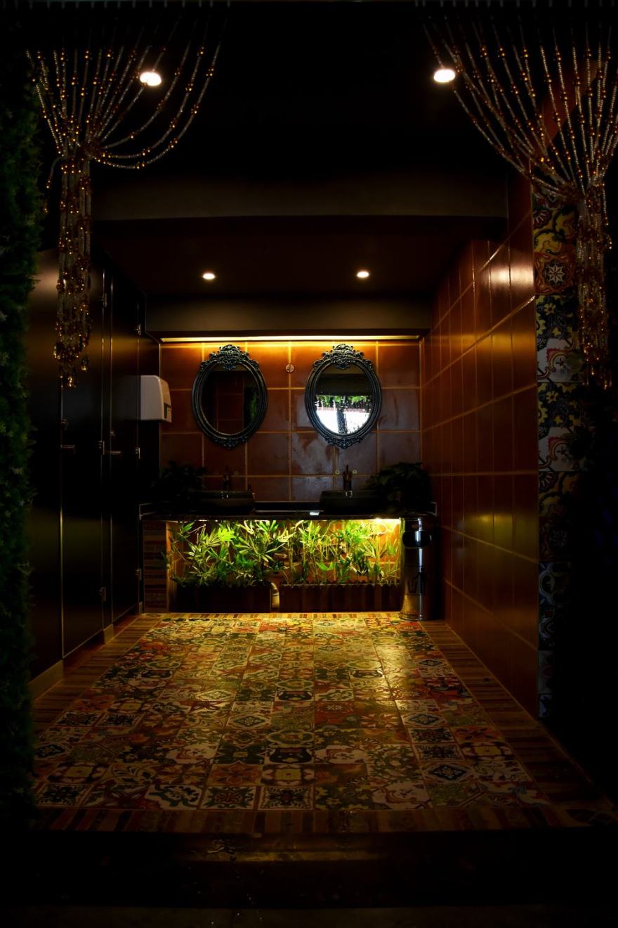 双斌设计事务所打造的地标性东南亚餐厅-35