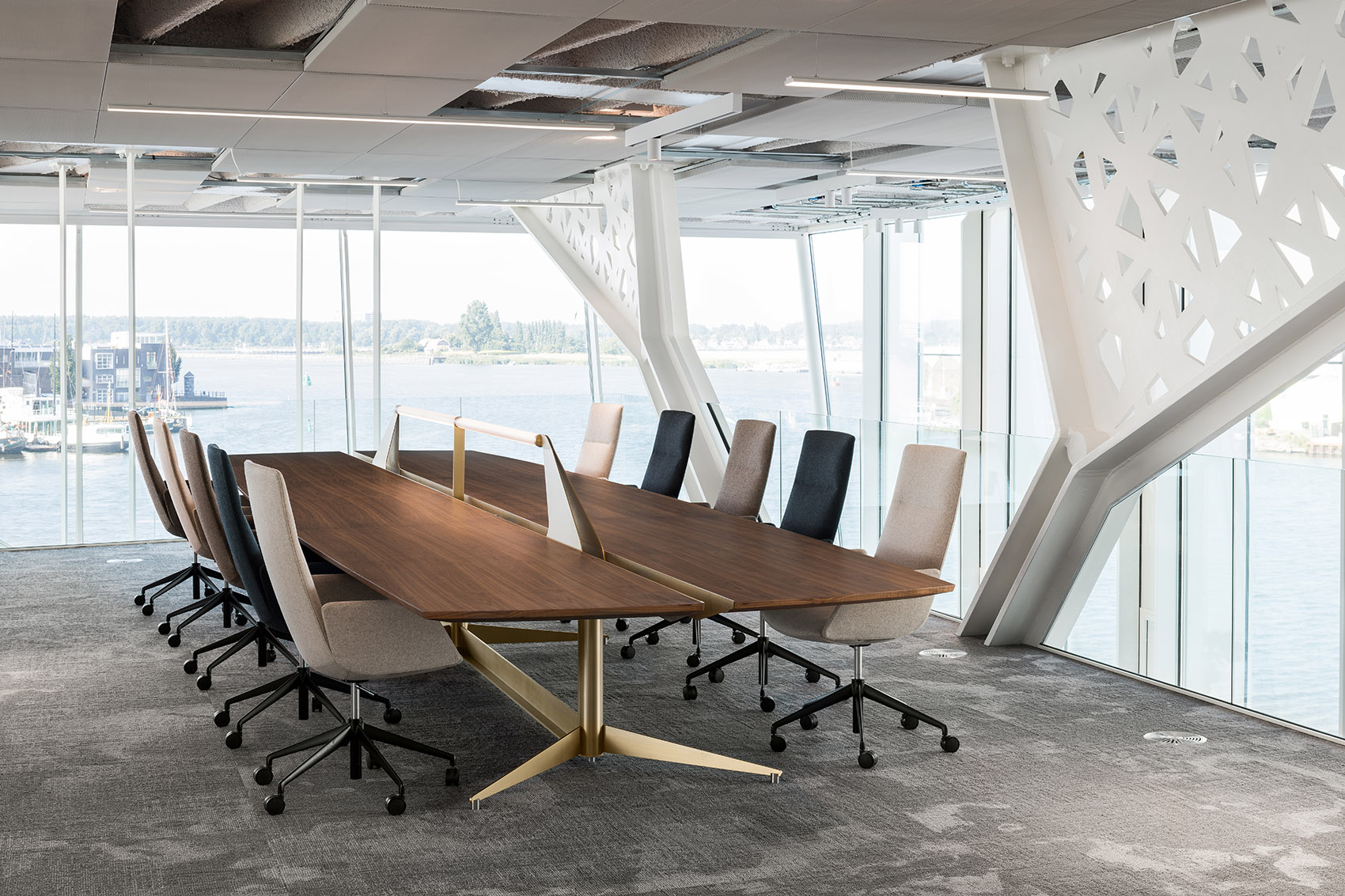 荷兰Amvest投资开发新办公室，阿姆斯特丹/定制的家具，流动的风景 -58