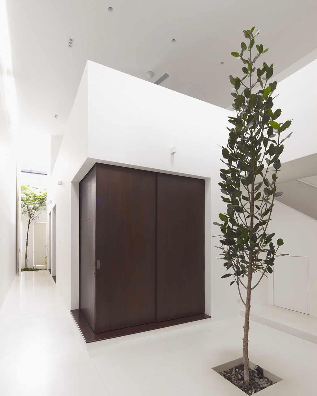 Fabian Tan Architects 的 Ittka House | 双层别墅设计翻转空间概念-3