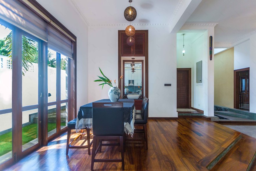 迷你土地上的宽敞宜居设计-12