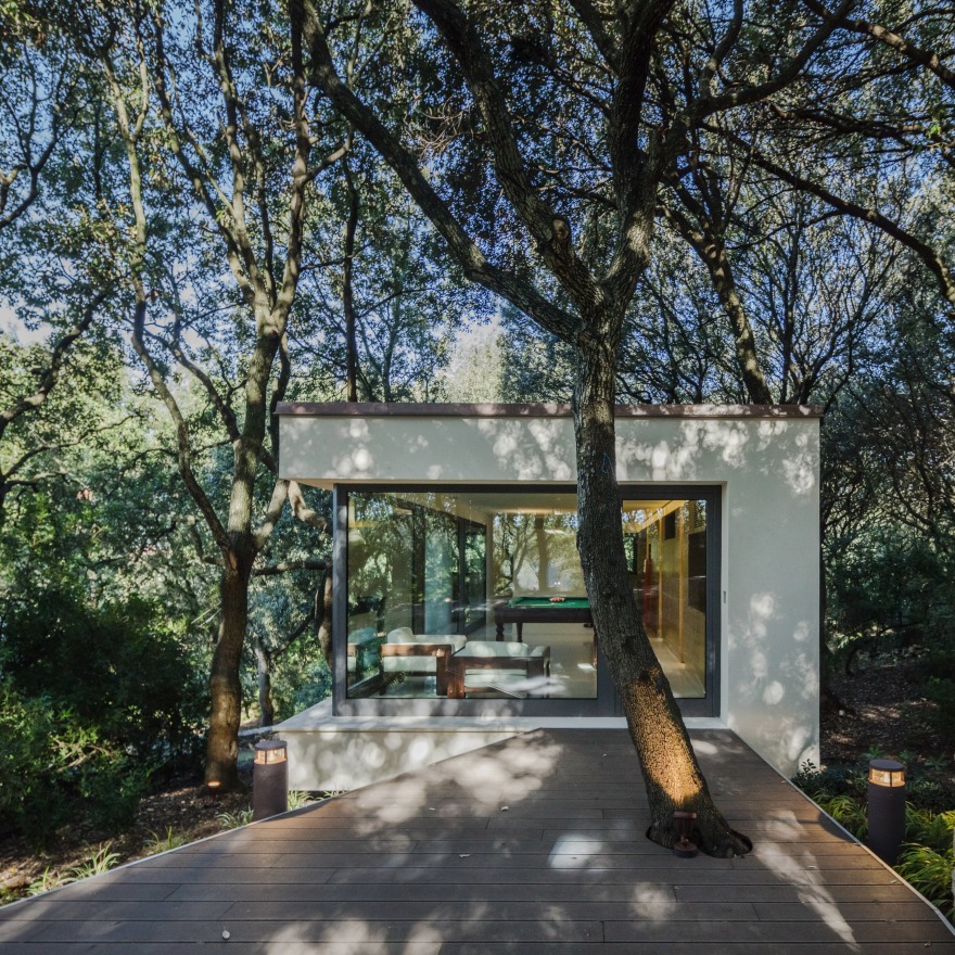 悬浮森林中的别墅-16