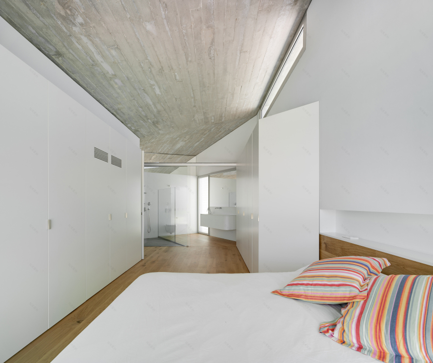 融合传统与现代的“阴与阳”别墅设计-43