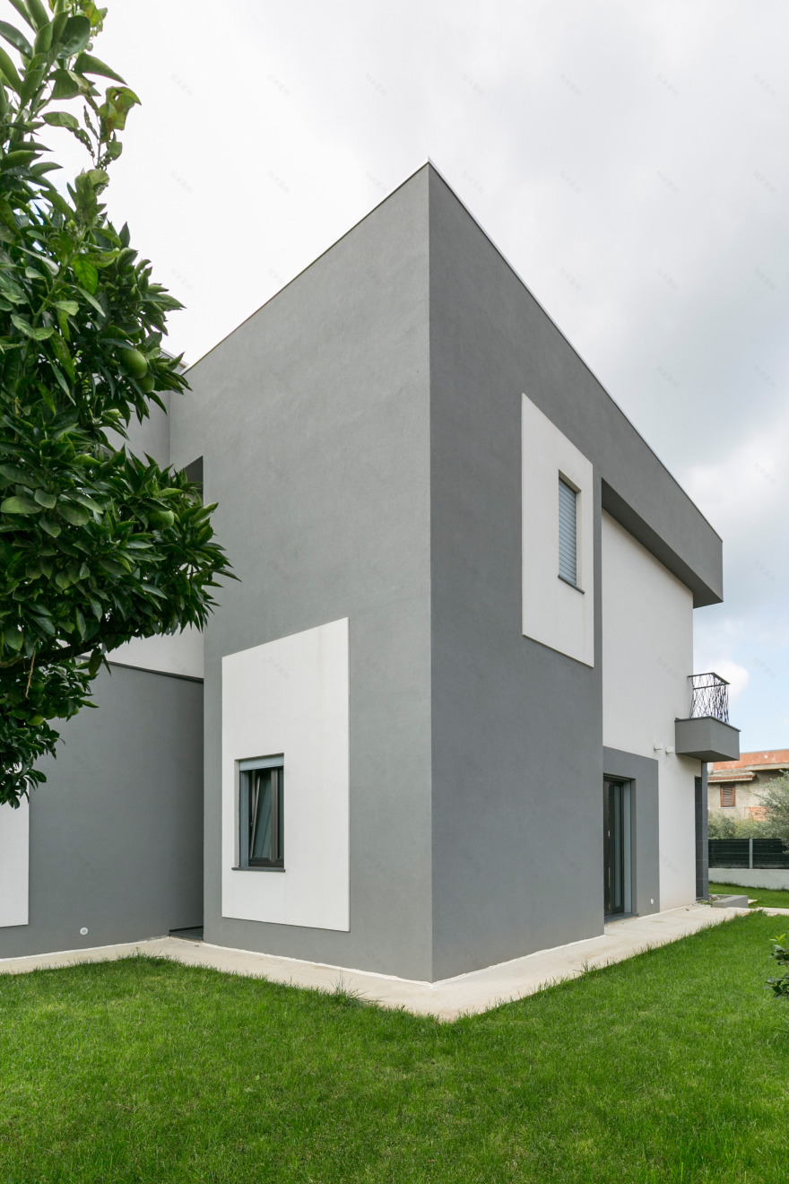 树影婆娑的光影之家——意大利 Casa DANTE 别墅设计-5