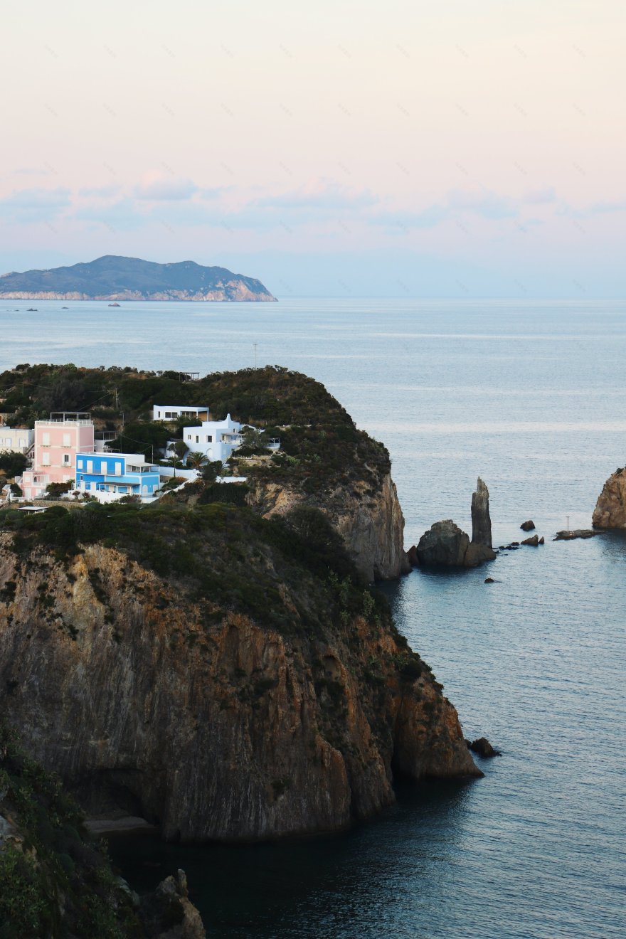 波纳米岛海景别墅,曲线造型与色彩完美融合-0