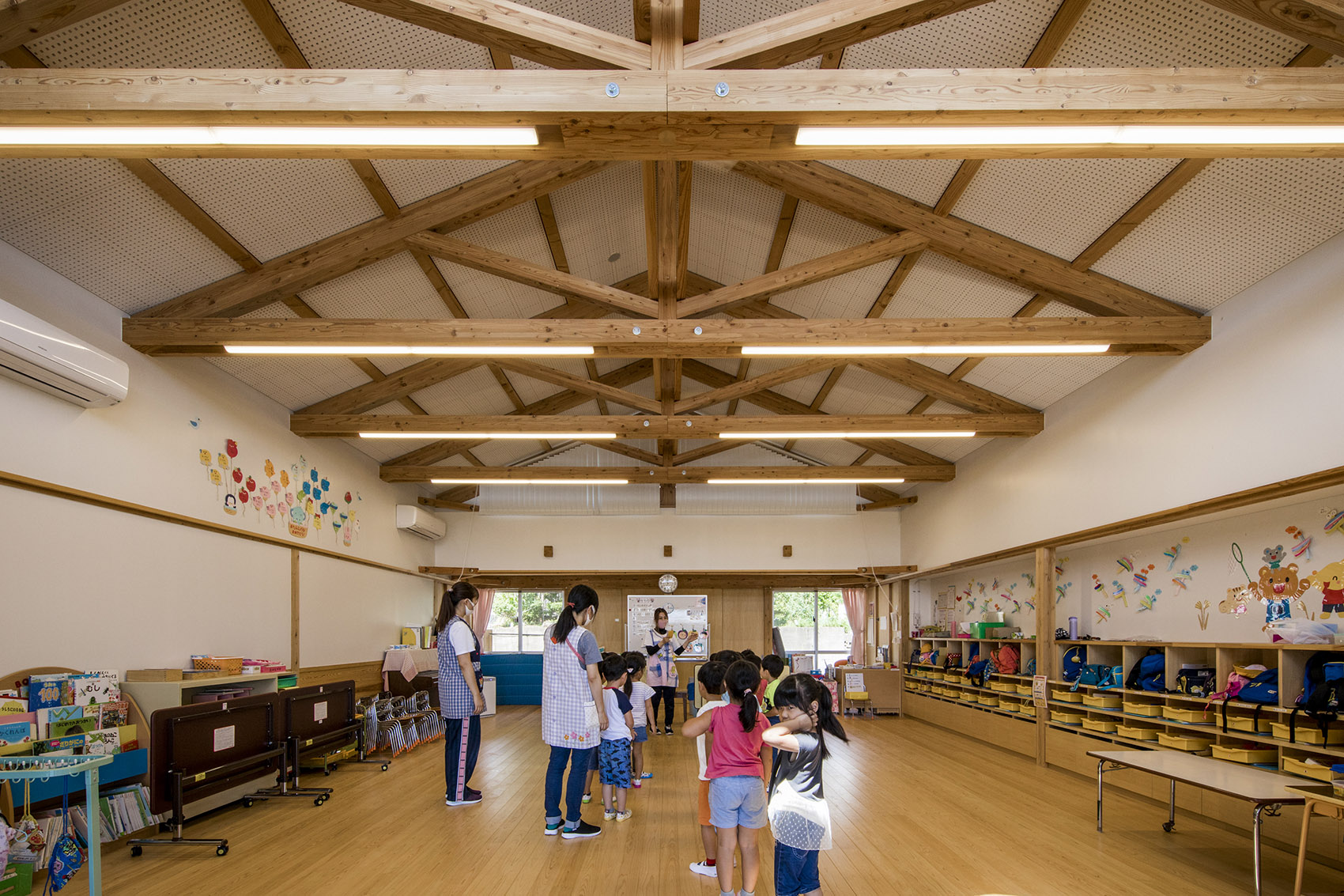 日立市立花山幼儿园，日本/为孩子们创造被山环绕的自然之家-54