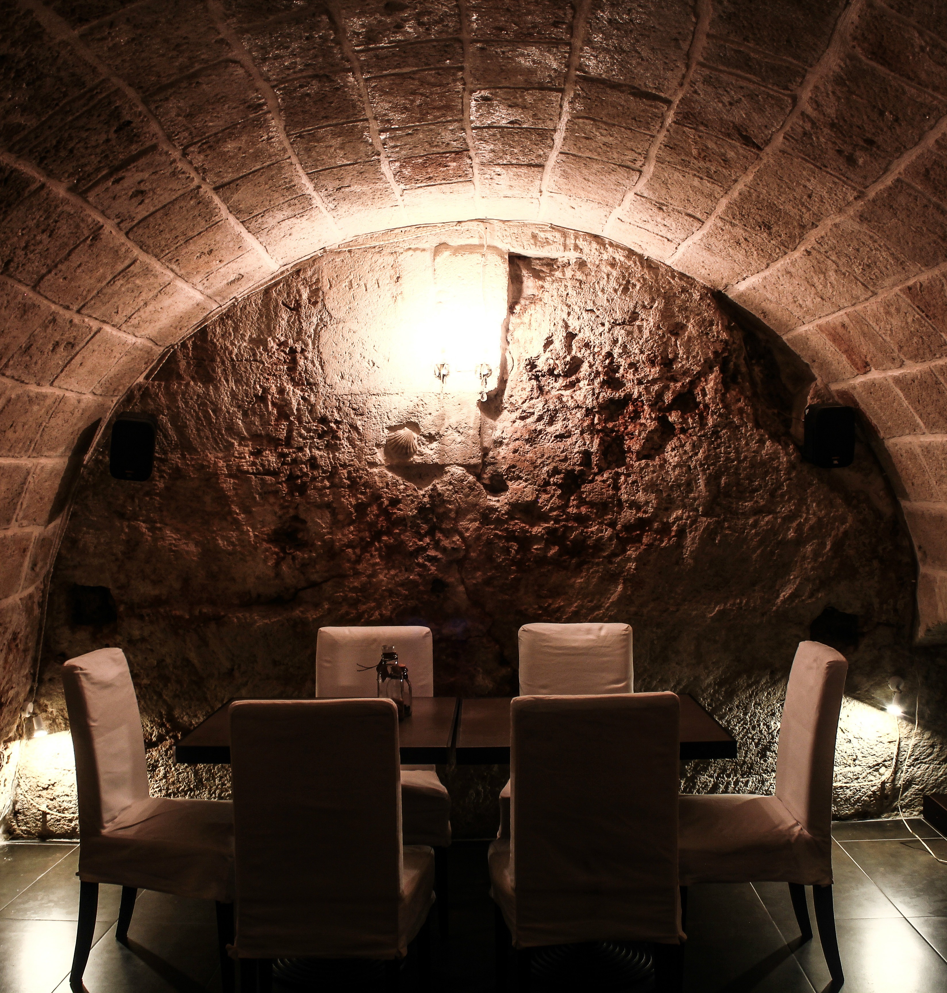 VINARIUS restaurant and wine bar-13