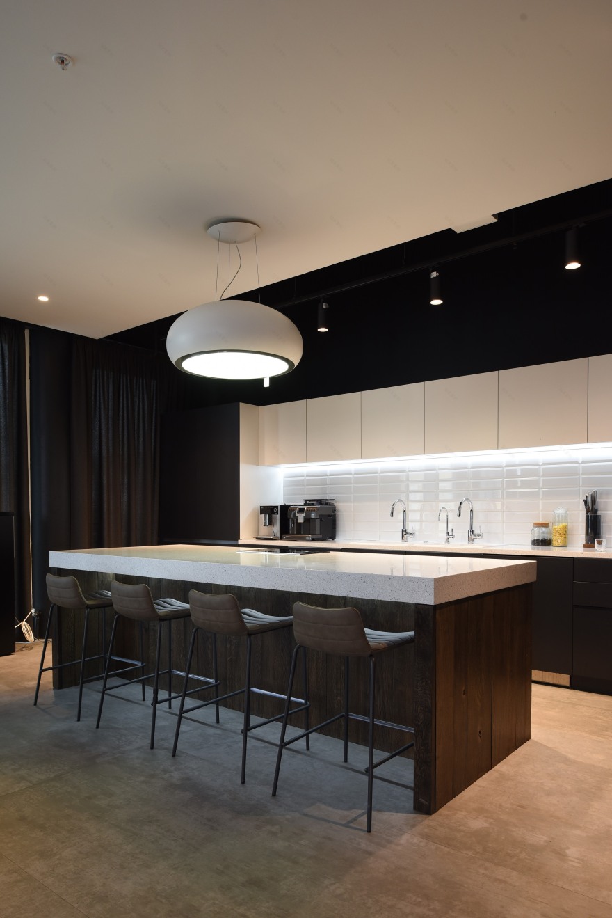 游戏开发者的“空白办公室”-39