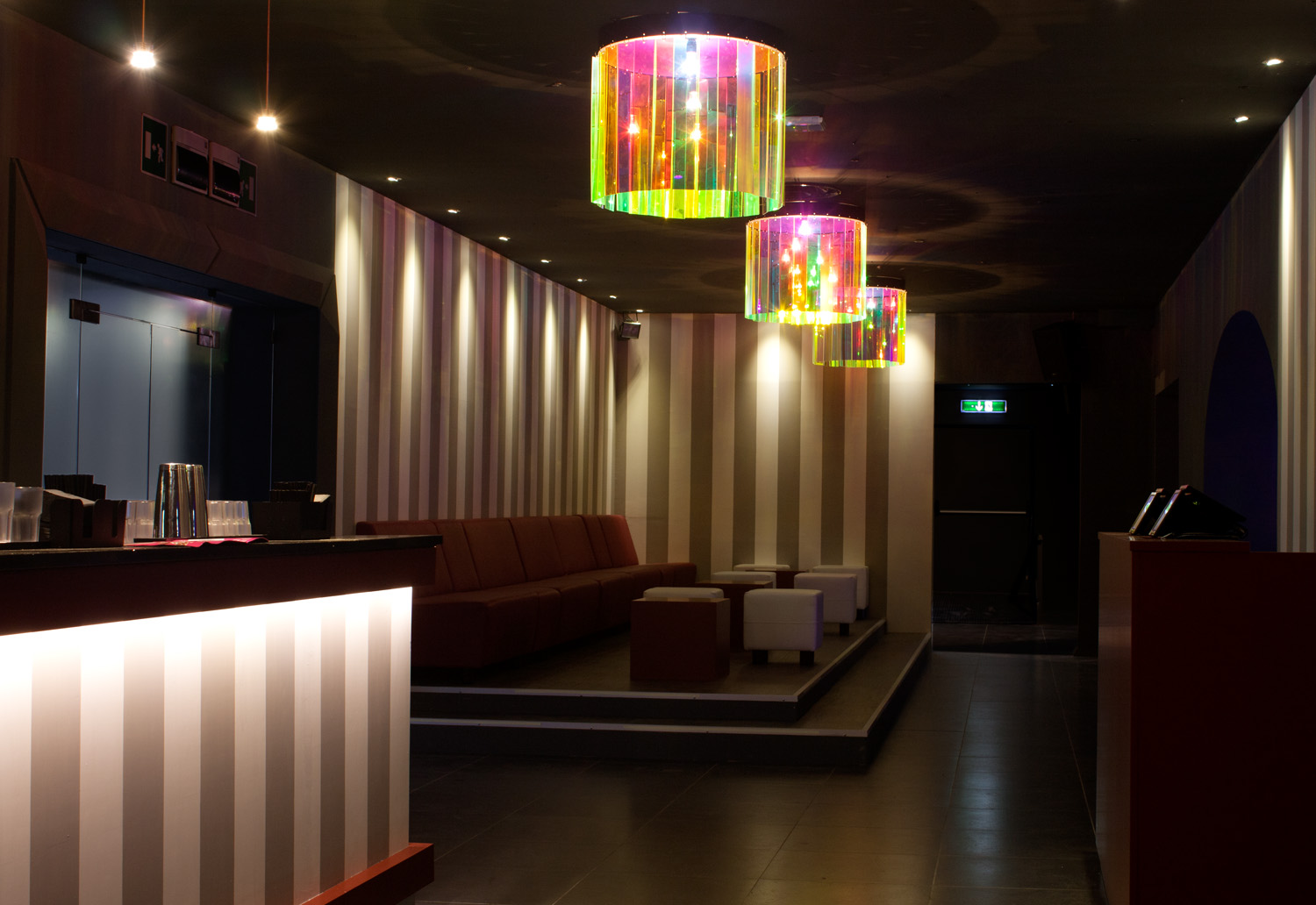 意大利乡村舞蹈厅的视觉重生-1