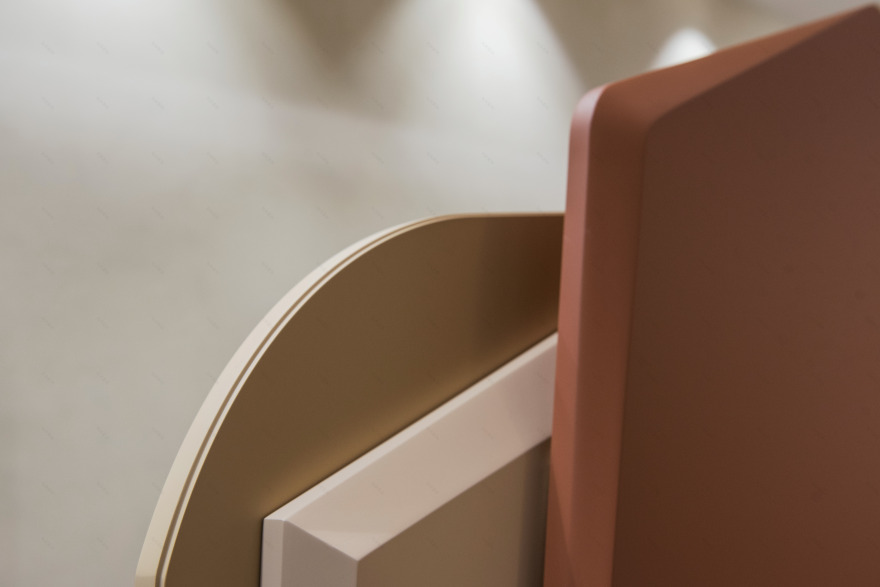 曲线与色彩重塑理发店设计概念丨Fatima Costa 工作室-14