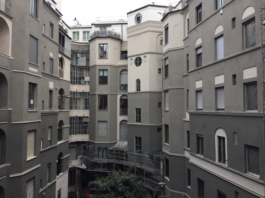 修复“Ca Brutta”建筑的室内设计亮点与趋势分析-2