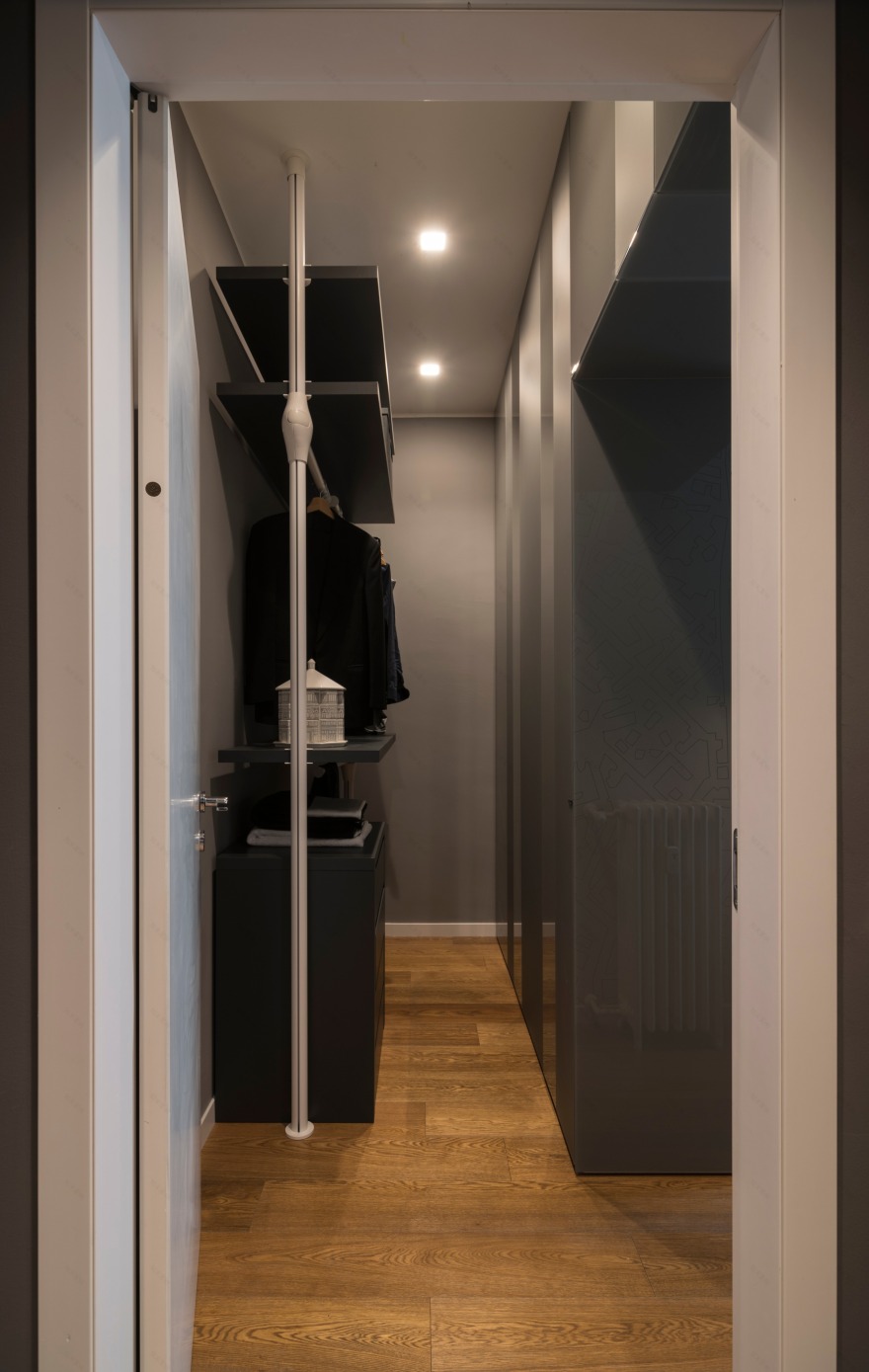 现代复古风公寓改造丨意大利米兰-5