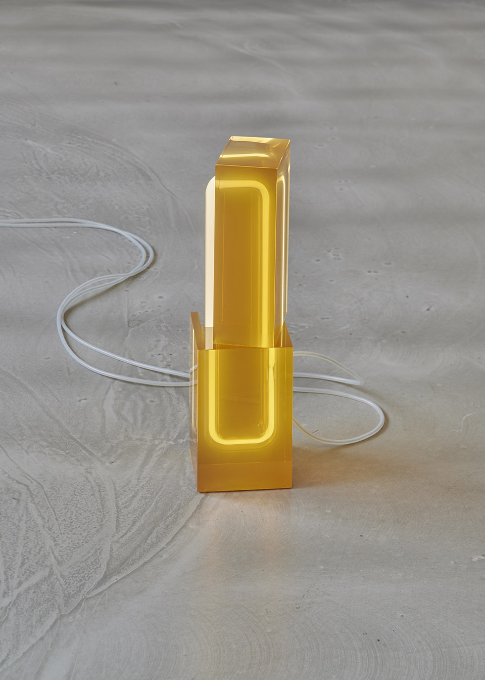 图腾灯具系列/灯光与铸塑树脂的迷人互动-16