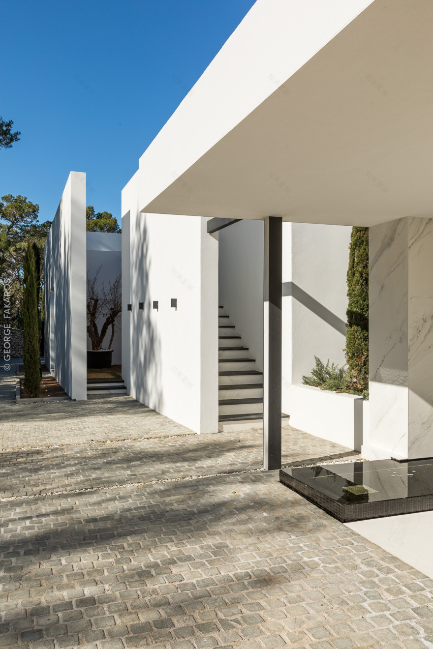 地中海风情别墅,自然与艺术的完美融合-7