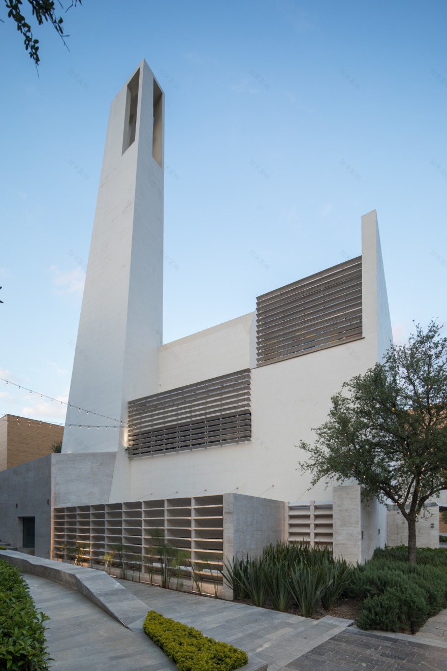 墨西哥 Monterrey 的"El Señor de la Misericordia"教堂 | 现代与传统的完美结合-2