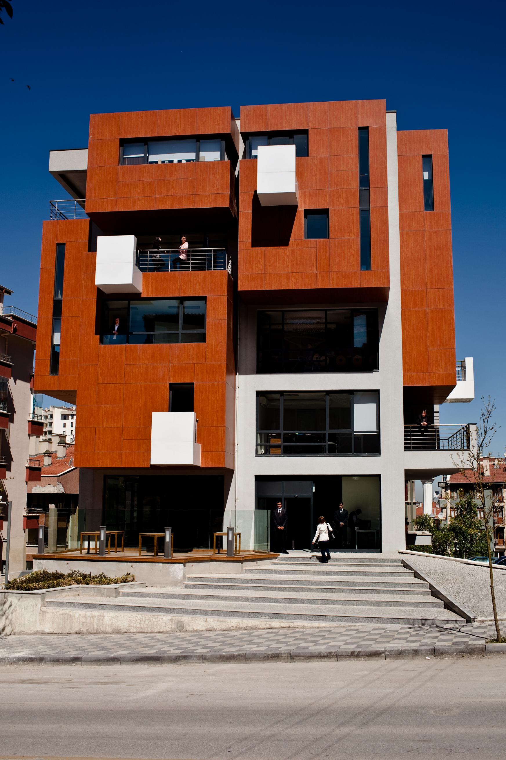 法国文化中心安卡拉公寓改造，简约通风设计典范-0