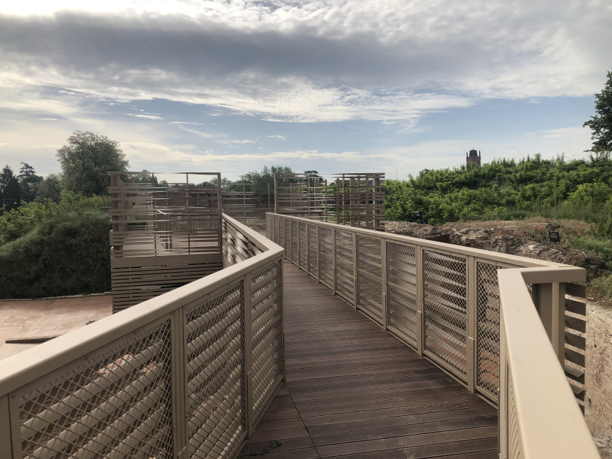 废墟中的重生 | 意大利 Ferrara 城墙公园考古重建-5