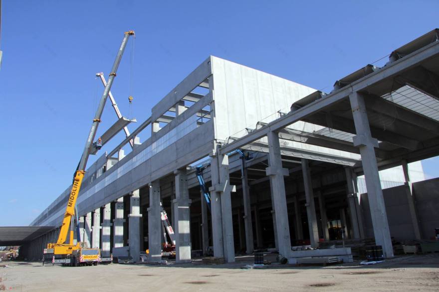 意大利钢铁工厂的现代化改造-4