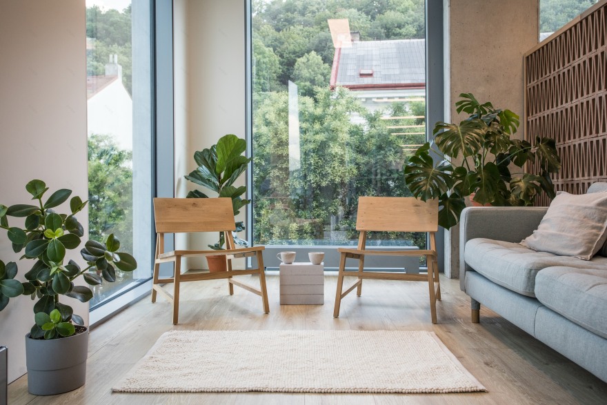 Represent 办公室-0