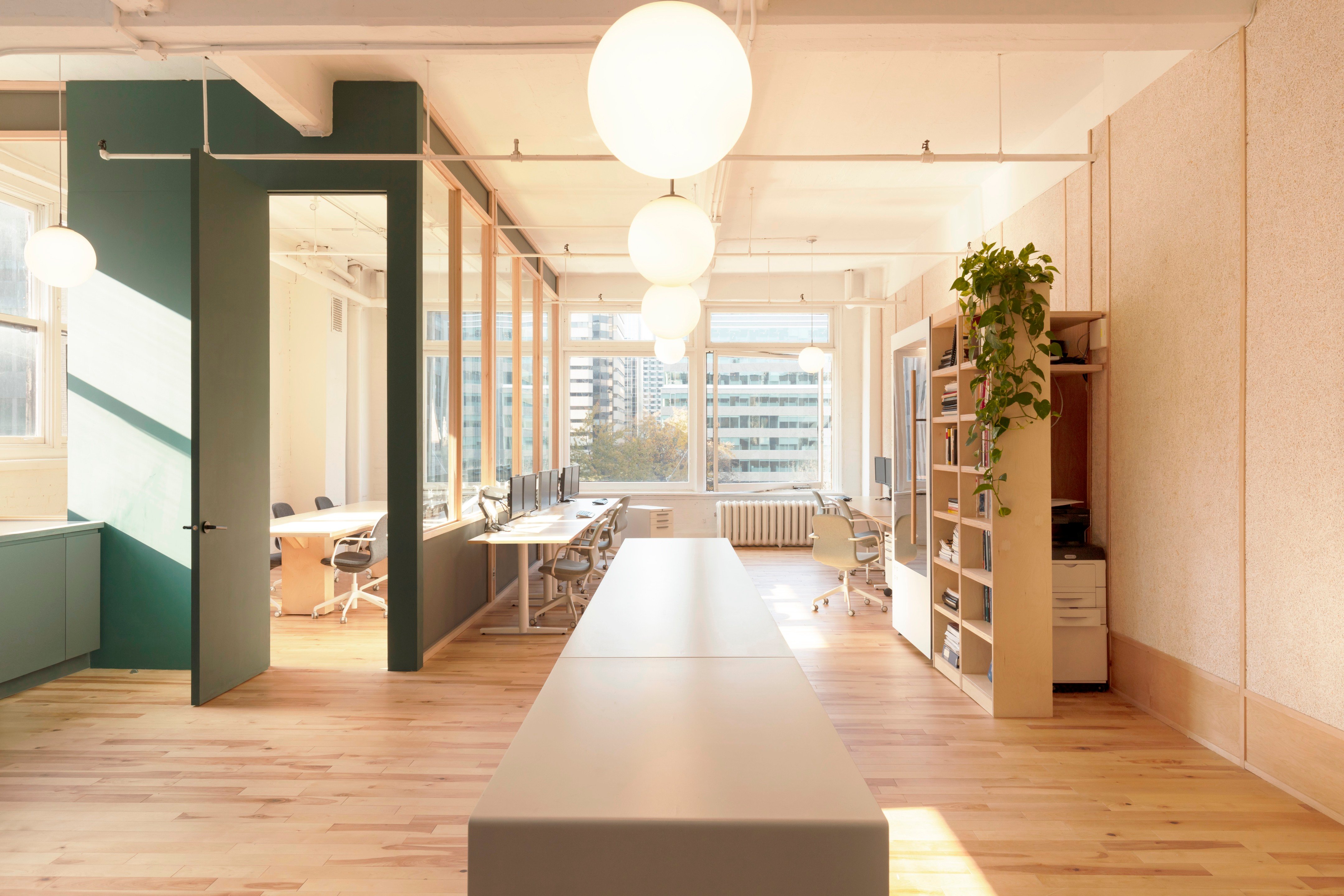 明亮开放的公民调解空间·蒙特利尔 Equijustice 办公室设计丨加拿大蒙特利尔丨Bureau Équijustice Montréal-0