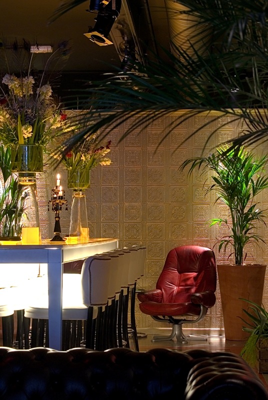 拉波斯特里亚食品与俱乐部-1