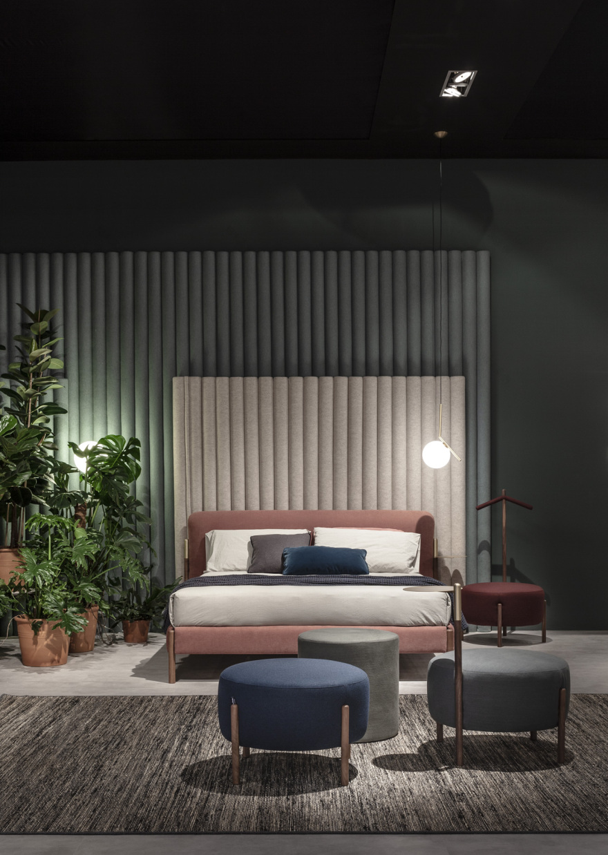 Bolzan 家具展位设计-1