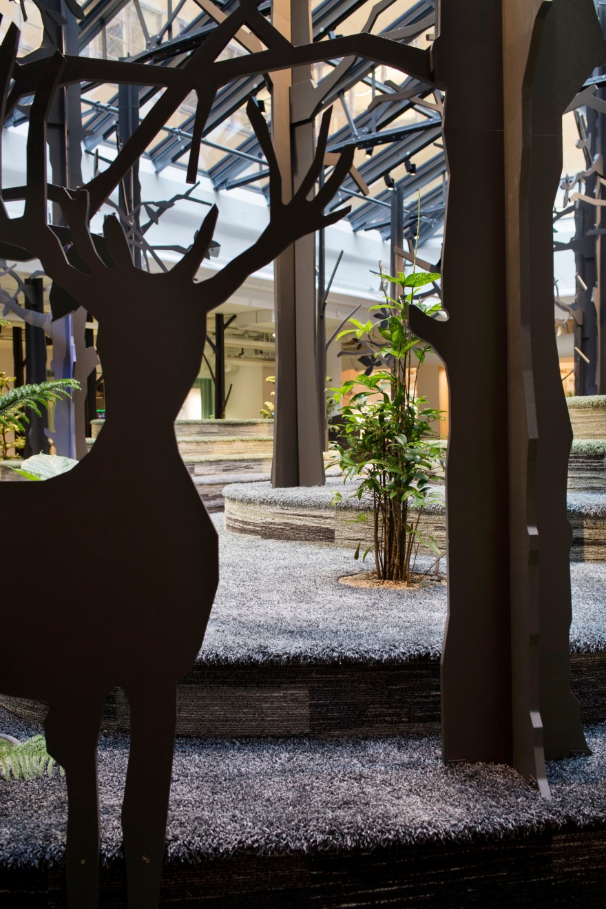 瑞典森林中的游戏王国 | King 办公室设计-13