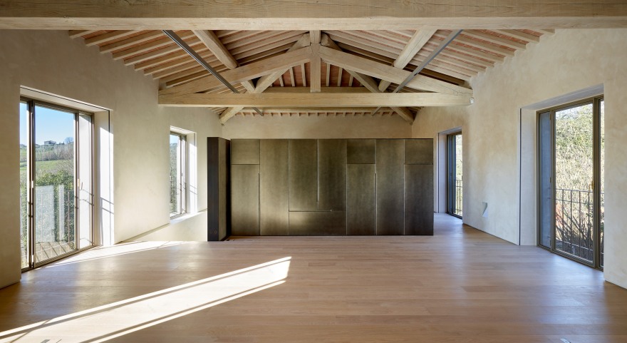 意大利百年烟草工厂改造,绿色建筑与艺术的完美融合-17