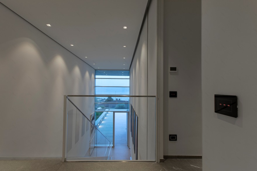 意式湖畔别墅,诠释自然与现代共生设计-43