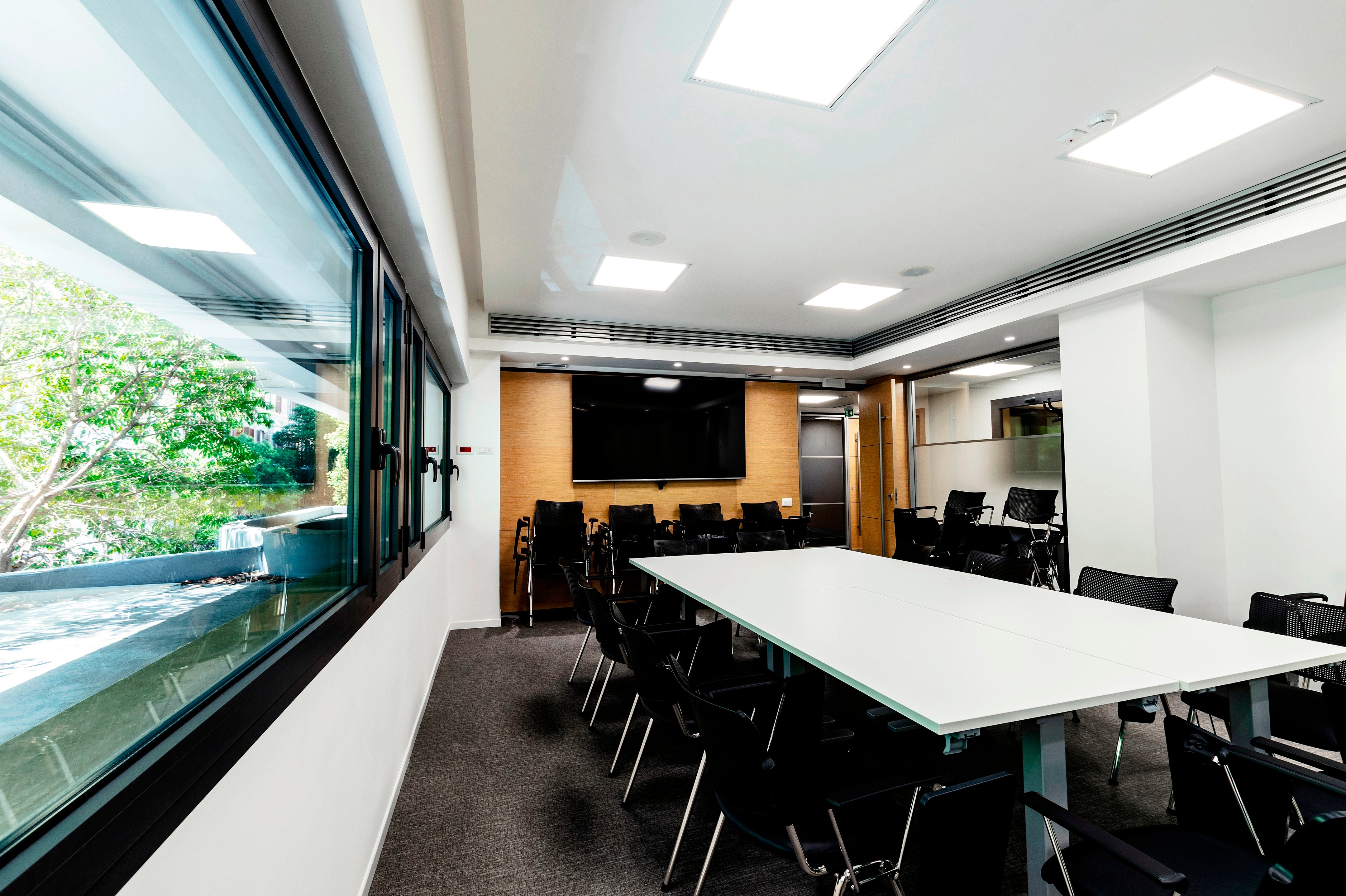 意式风格银行总部,舒适实用兼具大气-3