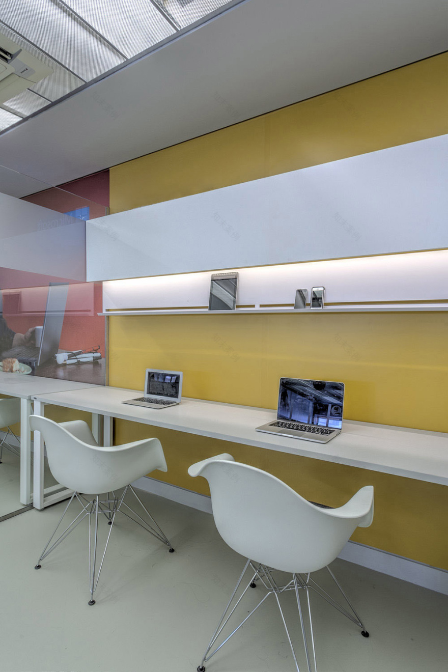 希腊最大呼叫中心,8000 平米空间的惊艳蜕变-11